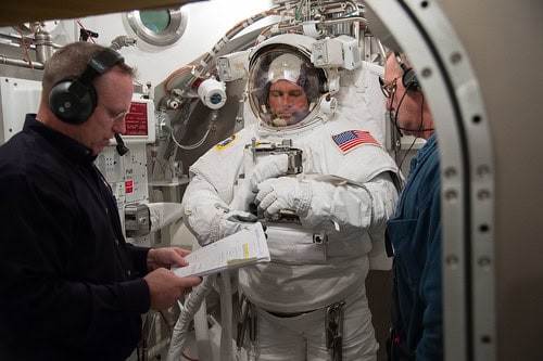 Space Tourism Takes Off: Your Guide to 2025’s Most Accessible Cosmic Adventures