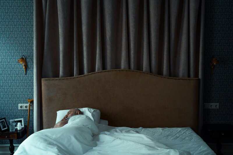 Morning Light Therapy: As Effective as Antidepressants for Beating Winter Depression