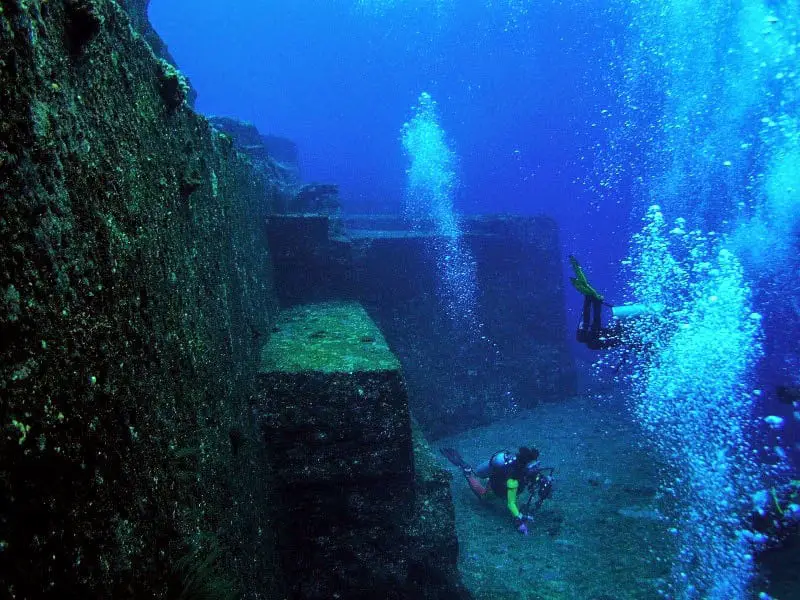 Japan’s Underwater Mystery: Is the 10,000-Year-Old Yonaguni Monument Nature or Ancient Architecture?