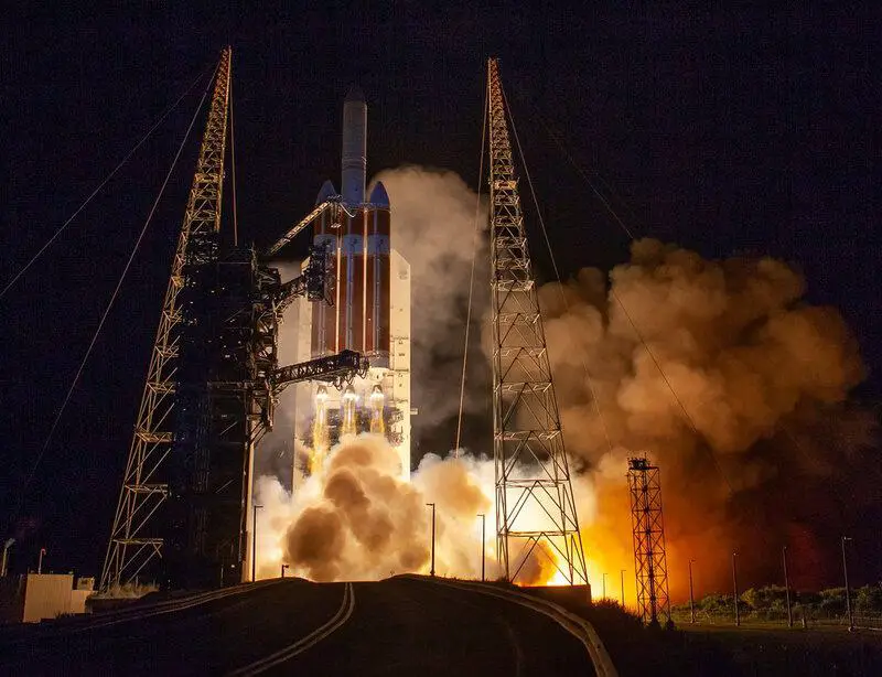 NASA Probe Becomes Fastest Human-Made Object Ever, Reaching 430,000 MPH Near Sun