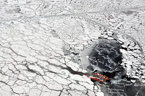 Arctic Gold Rush: Mapping the Polar Region’s Untapped Resources and Scientific Secrets
