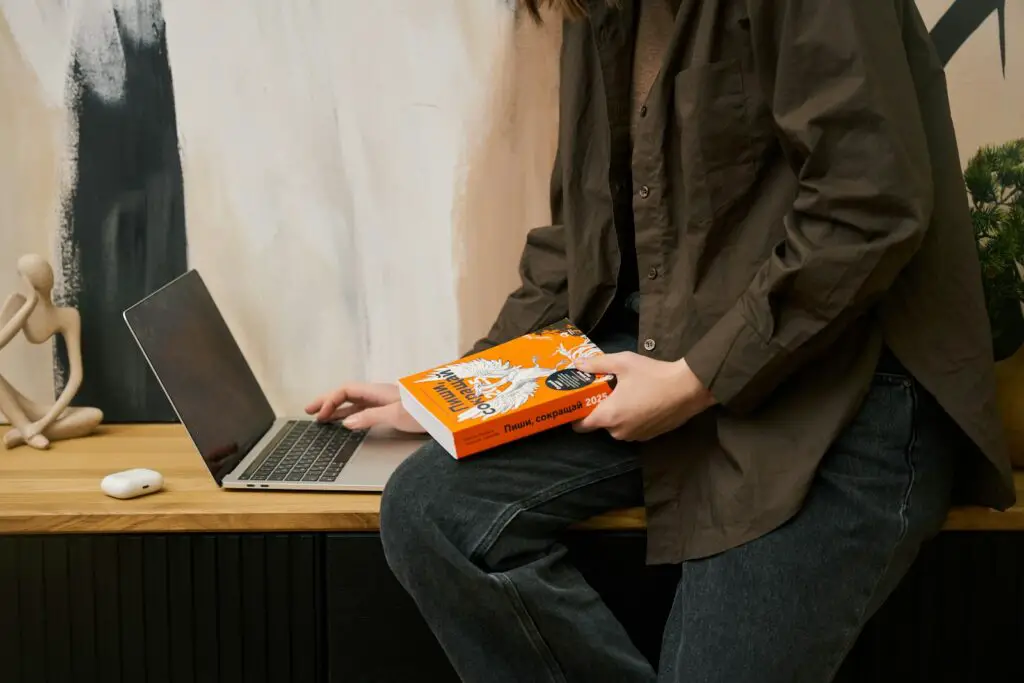 I’m 68 and Learning Technology Better Than My Grandkids—Here’s My System