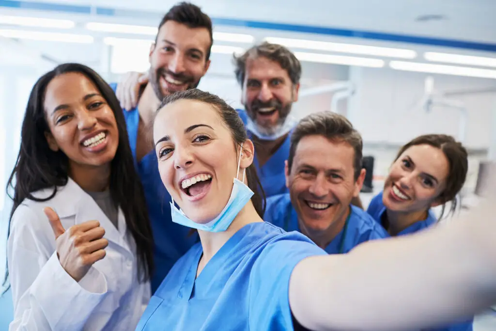 The Surprising Link Between Dental Health and Heart Disease in Seniors