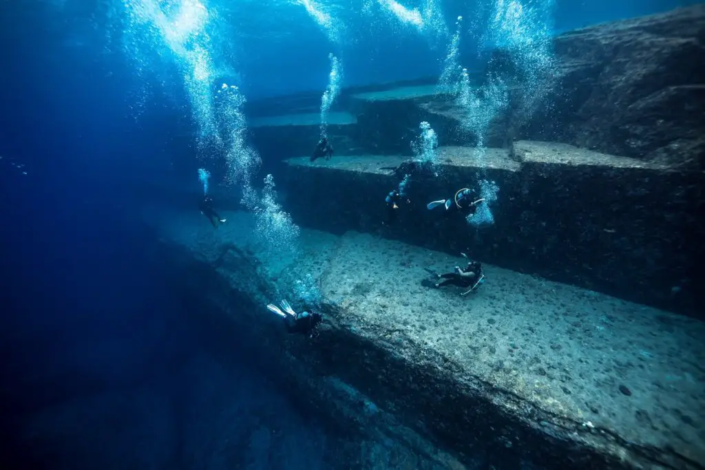 Japan’s Underwater Mystery: Is the 10,000-Year-Old Yonaguni Monument Nature or Ancient Architecture?