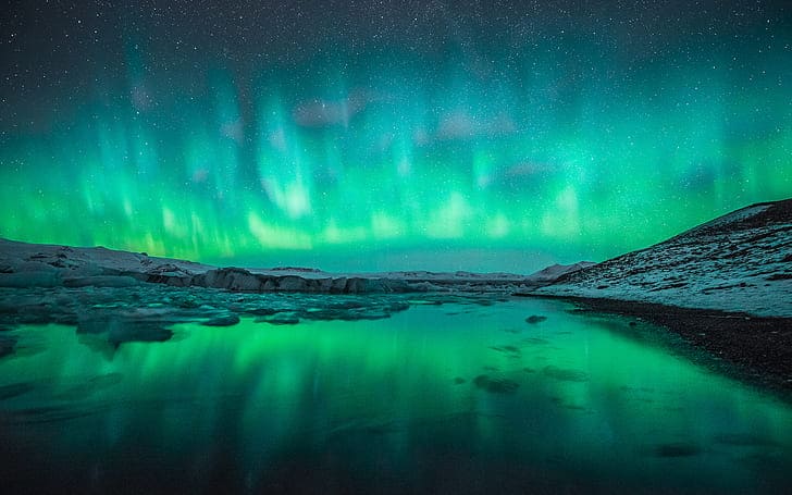 Aurora Alert: How 2025’s Peak Solar Activity Creates Once-in-a-Lifetime Light Shows