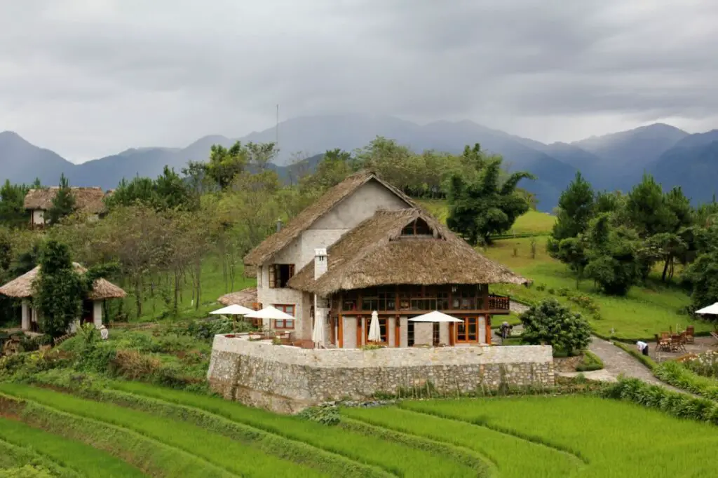 Carbon-Neutral Adventures: How Costa Rica’s Eco-Lodges Are Redefining Responsible Travel