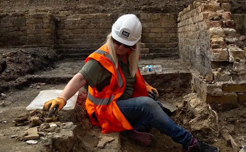 Researchers Find World’s Oldest Wine in 8,000-Year-Old Clay Jars in Georgia
