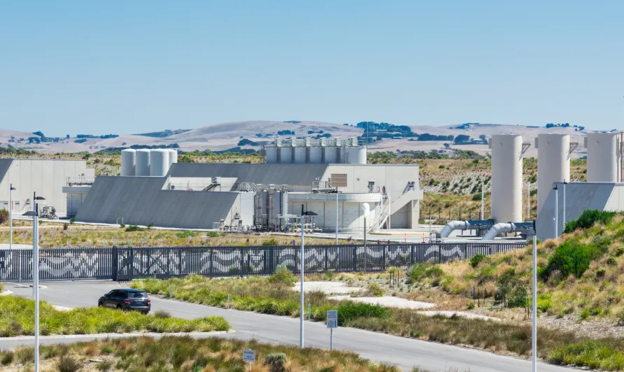 Turning Saltwater Into Survival: The High-Tech Race to Save Our Thirsty Planet