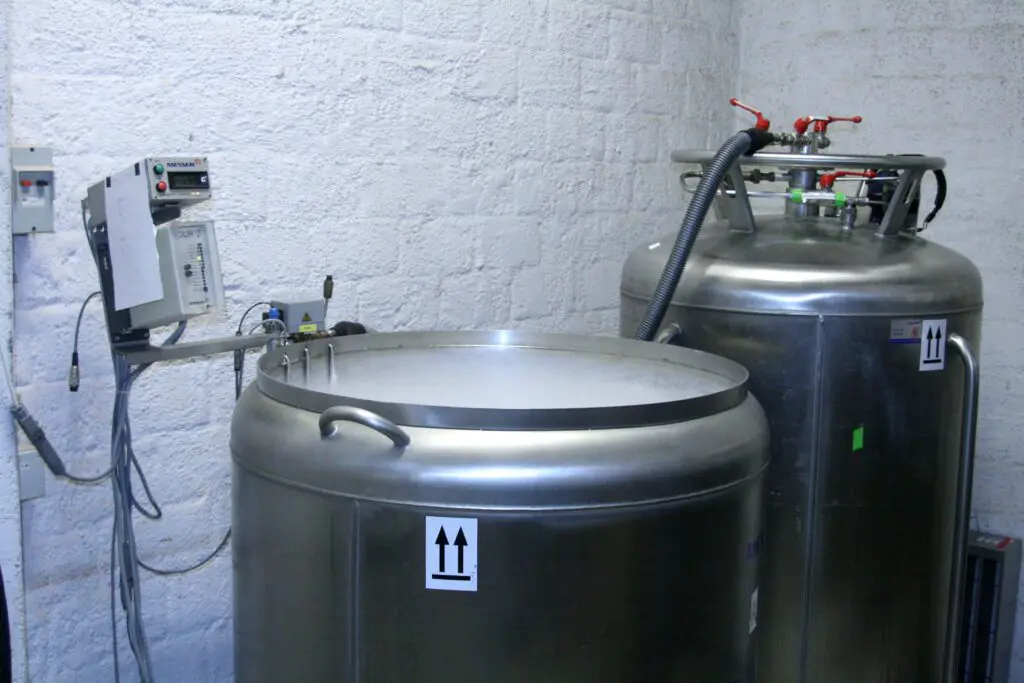 The Resurrection Machine: Scientists Who Bring the Dead Back to Life