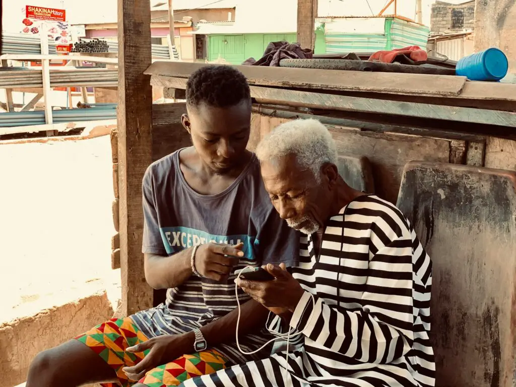 I’m 68 and Learning Technology Better Than My Grandkids—Here’s My System