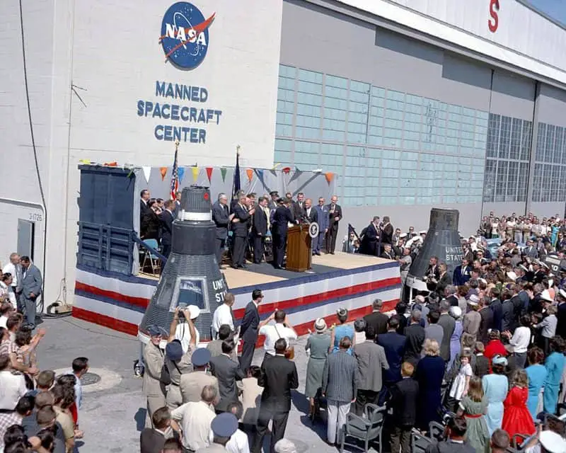 NASA Probe Becomes Fastest Human-Made Object Ever, Reaching 430,000 MPH Near Sun