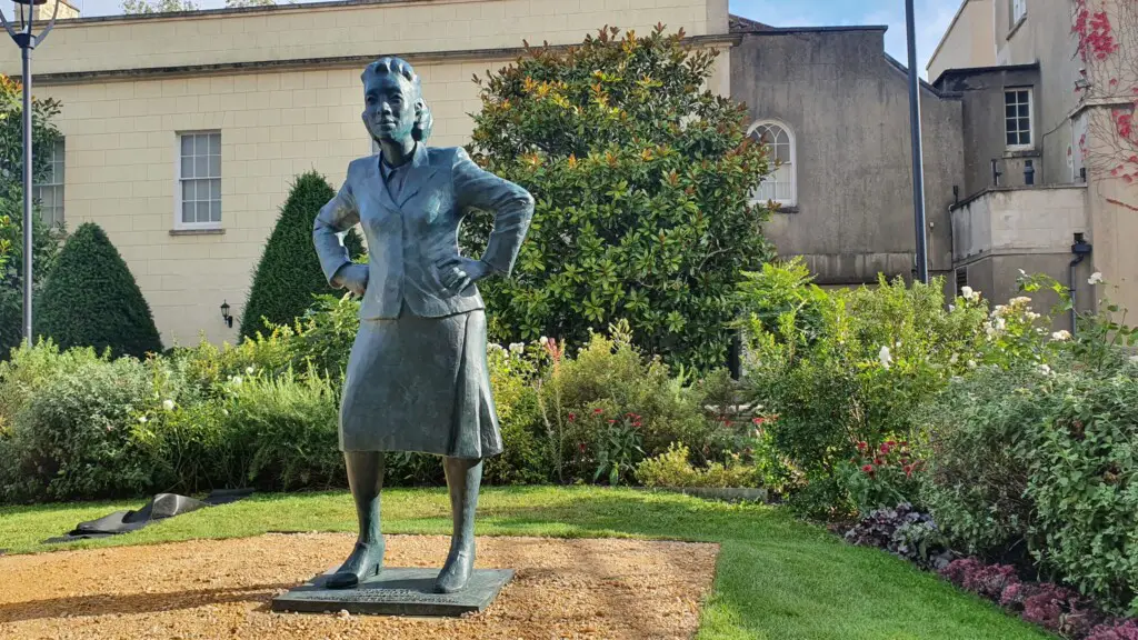 The Greatest Medical Theft in History: How One Woman’s Cancer Became Humanity’s Cure