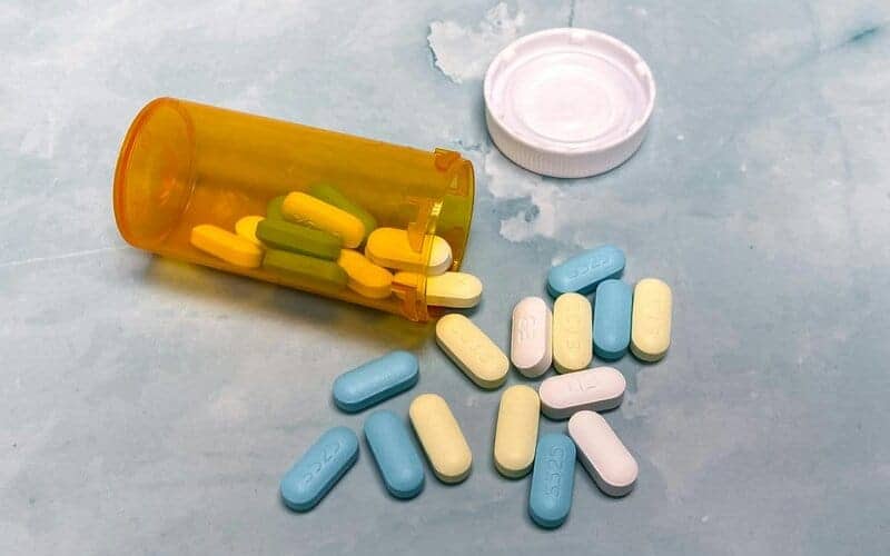 The Deadly Drug Combinations Your Pharmacist Should Catch (But Often Doesn’t)