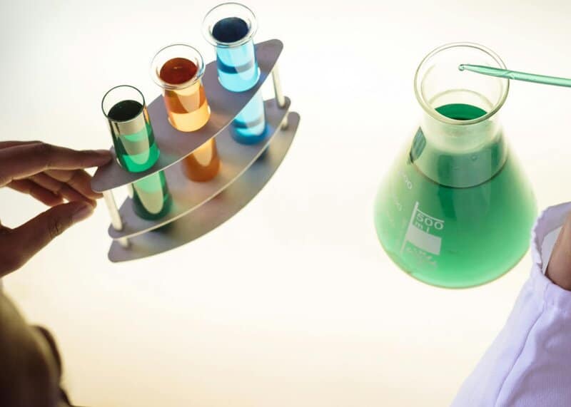 15 Classic Science Fair Projects That Still Win Prizes