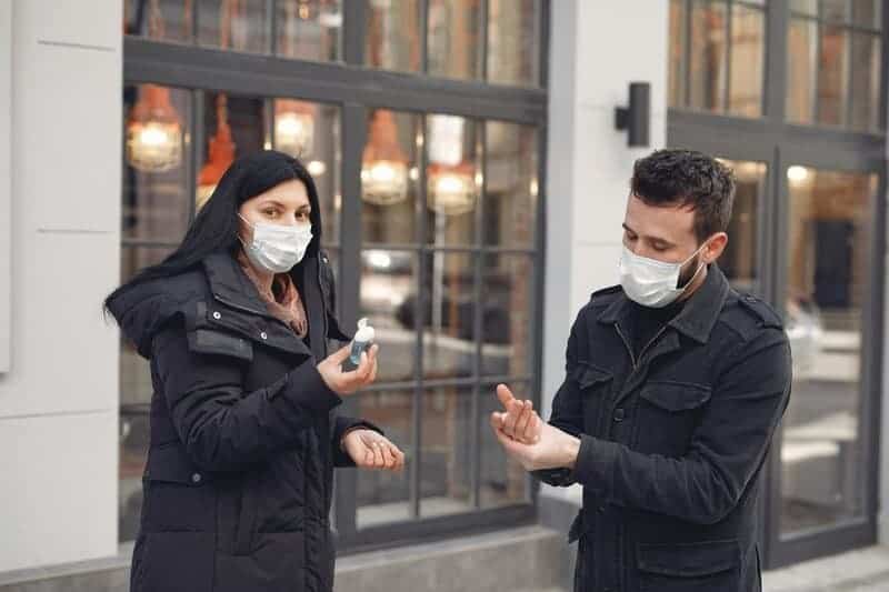 Why Your Sense of Smell Is the Early Warning System for Your Brain