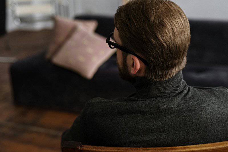15 Psychological Effects You Experience Without Realizing It