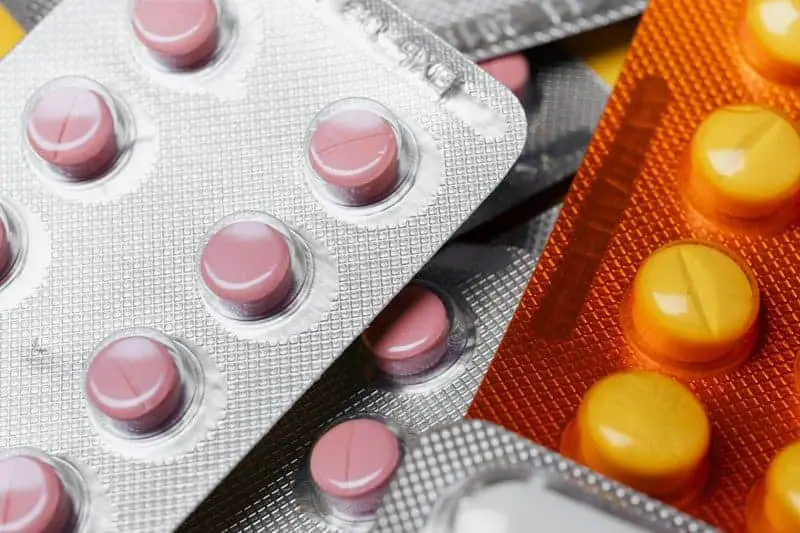 The Deadly Drug Combinations Your Pharmacist Should Catch (But Often Doesn’t)