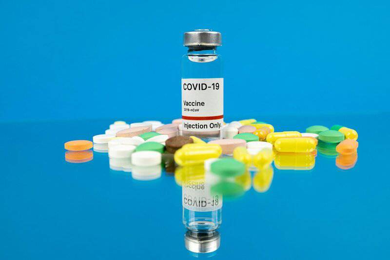 The Deadly Drug Combinations Your Pharmacist Should Catch (But Often Doesn’t)
