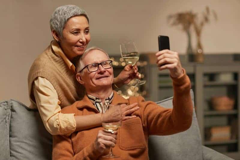 I’m 68 and Learning Technology Better Than My Grandkids—Here’s My System