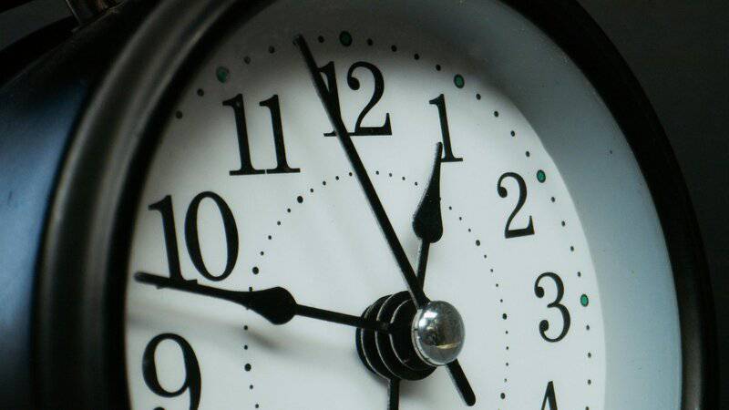 New Research: Why Your Sleep Needs Change After 65 (And How to Adapt)