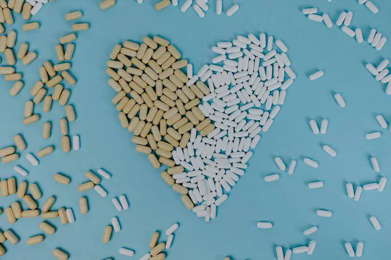 The Deadly Drug Combinations Your Pharmacist Should Catch (But Often Doesn’t)