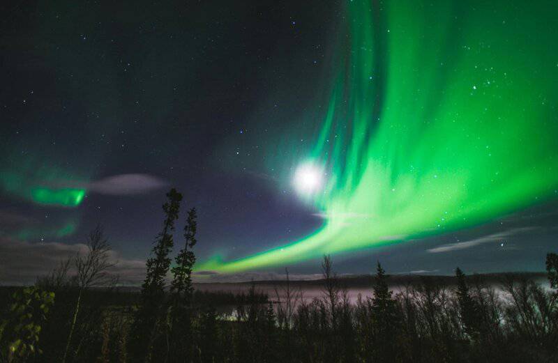 Aurora Alert: How 2025’s Peak Solar Activity Creates Once-in-a-Lifetime Light Shows