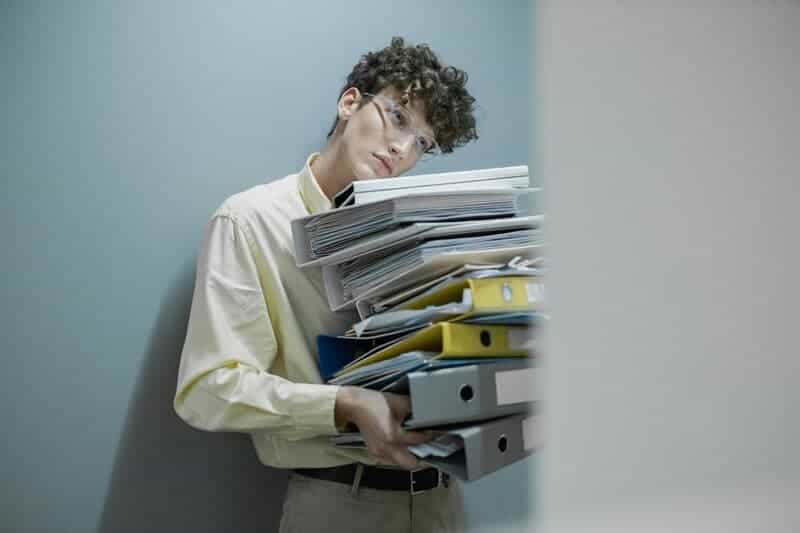 15 Ways Your Job Impacts Your Mental Health (According to Psychologists)