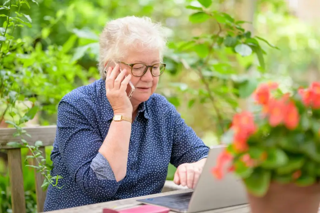 I’m 68 and Learning Technology Better Than My Grandkids—Here’s My System