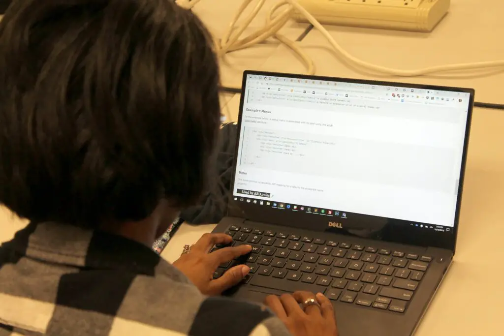 I’m 68 and Learning Technology Better Than My Grandkids—Here’s My System