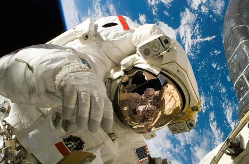 Space Tourism Takes Off: Your Guide to 2025’s Most Accessible Cosmic Adventures