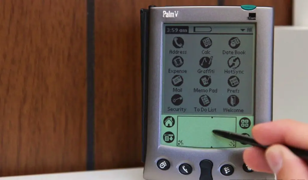 20 Tech Inventions That Were Thought To Be Revolutionary, But Are Now Obsolete