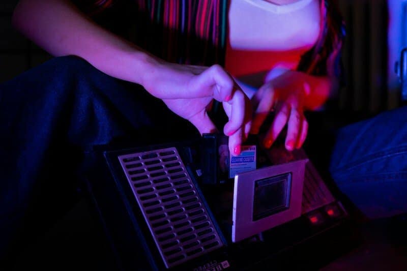 20 Tech Inventions That Were Thought To Be Revolutionary, But Are Now Obsolete