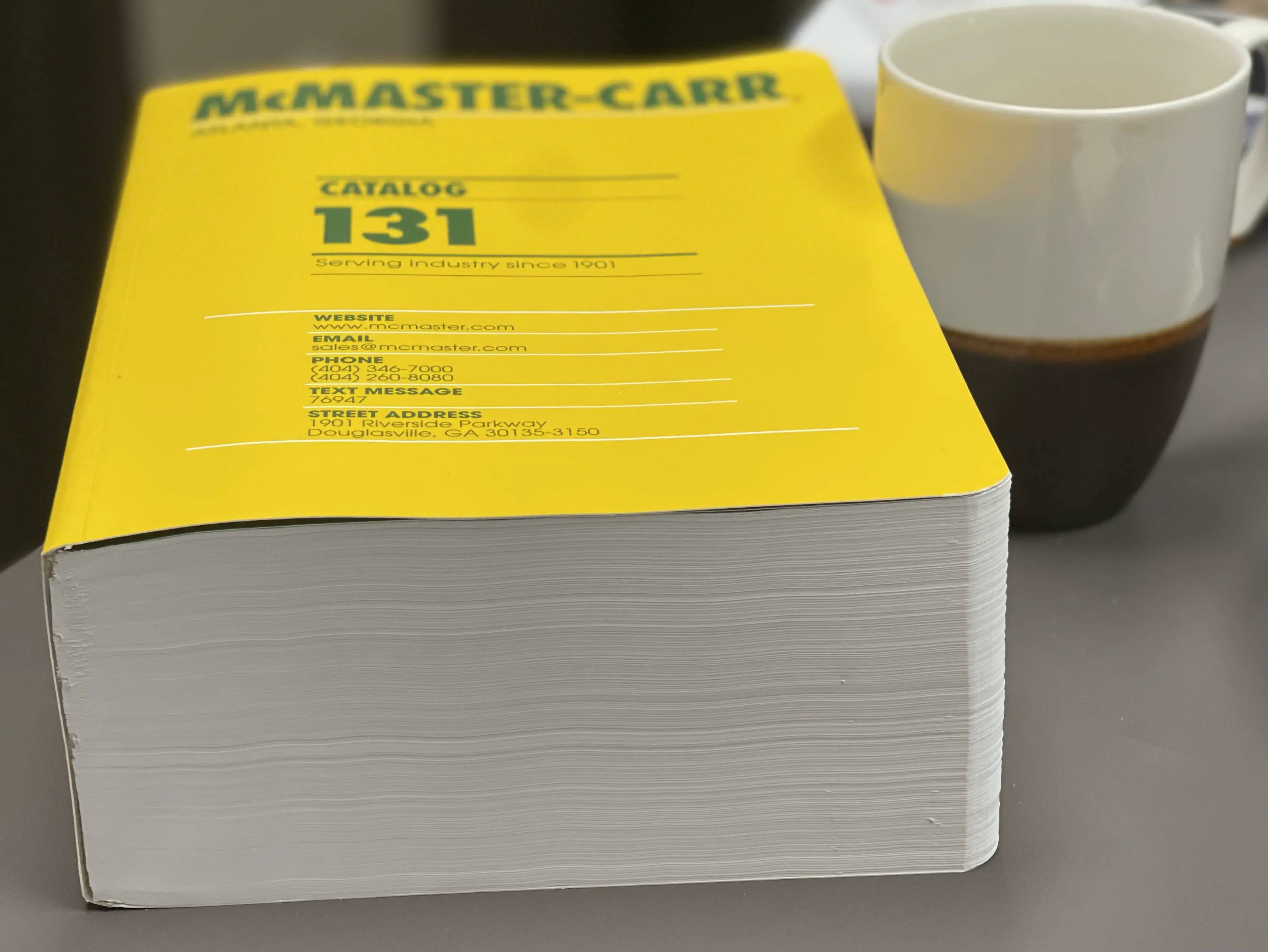 16 Mammoth Oddities You Need to See Now! đđŸ 32 Absolute Units of a Catalog