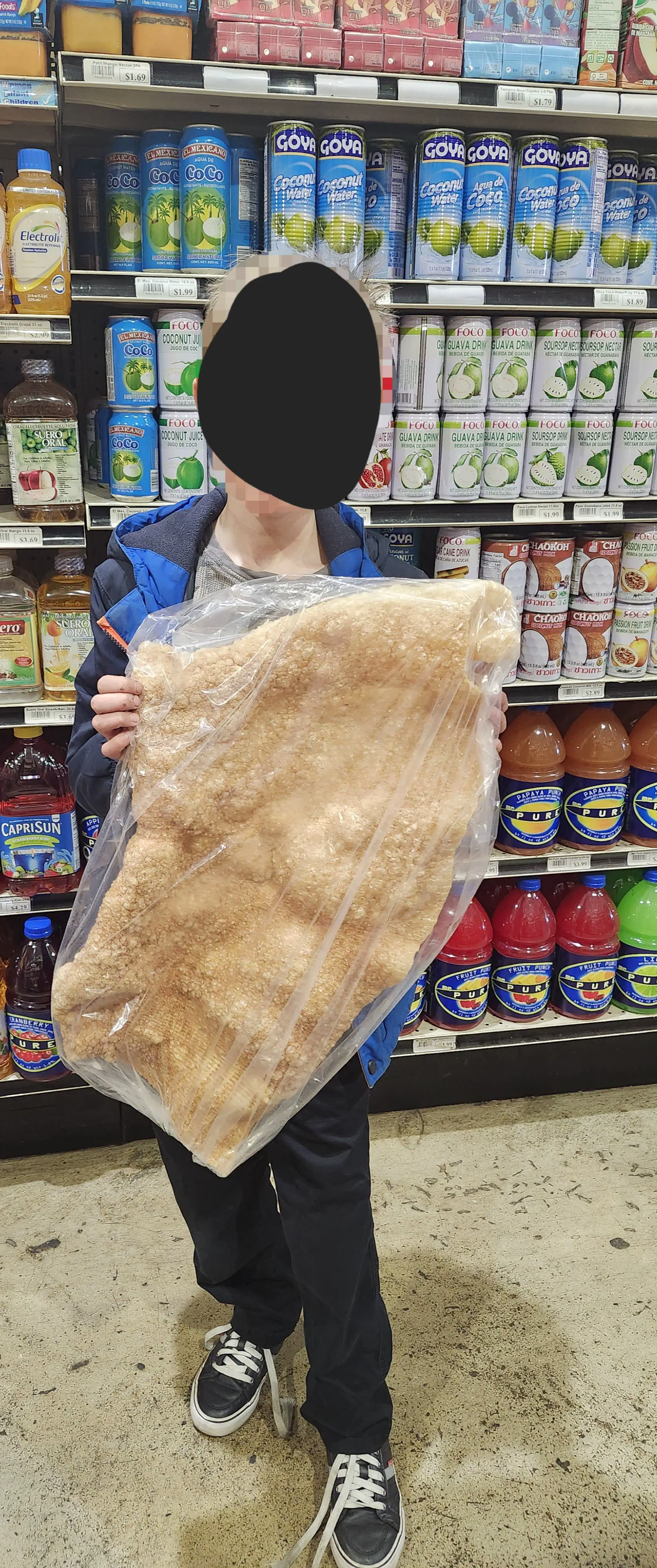 22 Mind-Blowing Absolute Units You Won't Believe Exist! 🦙🤯 33 Absolute Units of a chicharron (12 years old for scale)