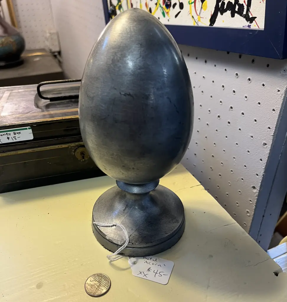 17 Unbelievably Huge Wonders You Must See! đđ 19 absolute units of a metal acorn