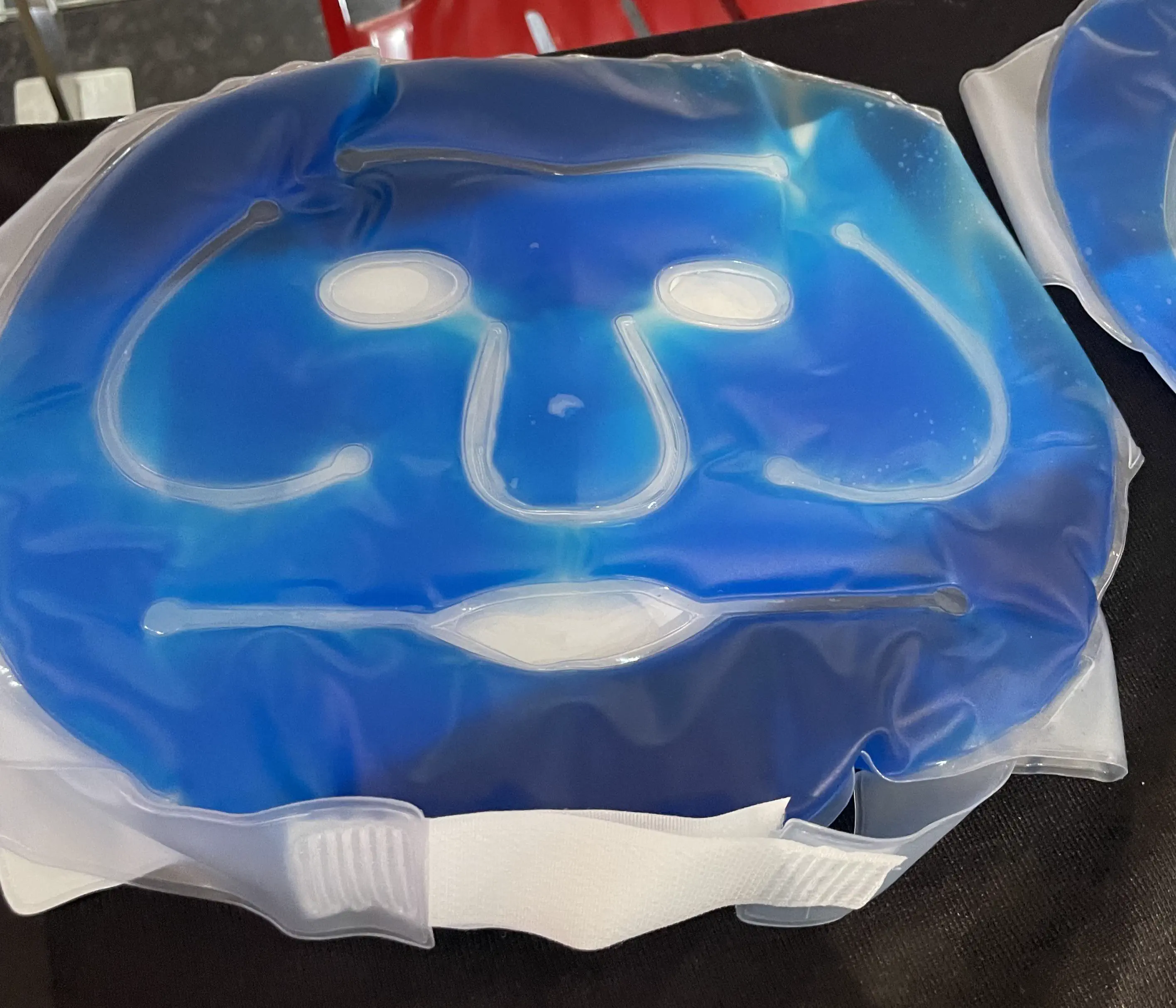 17 Unbelievably Huge Wonders You Must See! đđ 27 Absolute Units of an ice cooling gel face mask