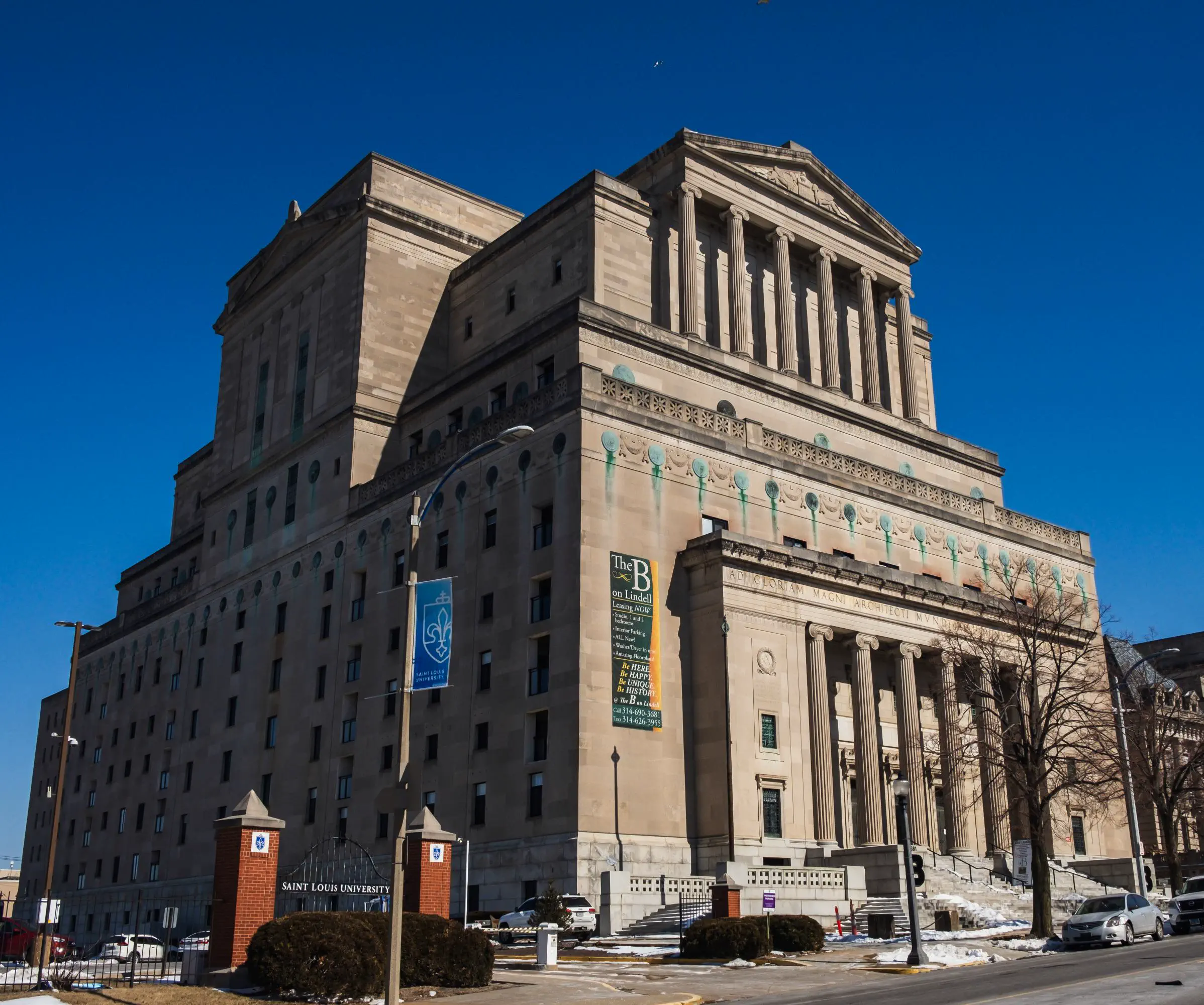 23 Outrageously Large Wonders You Must See! đđ 25 Absolute Units of a Masonic Temple