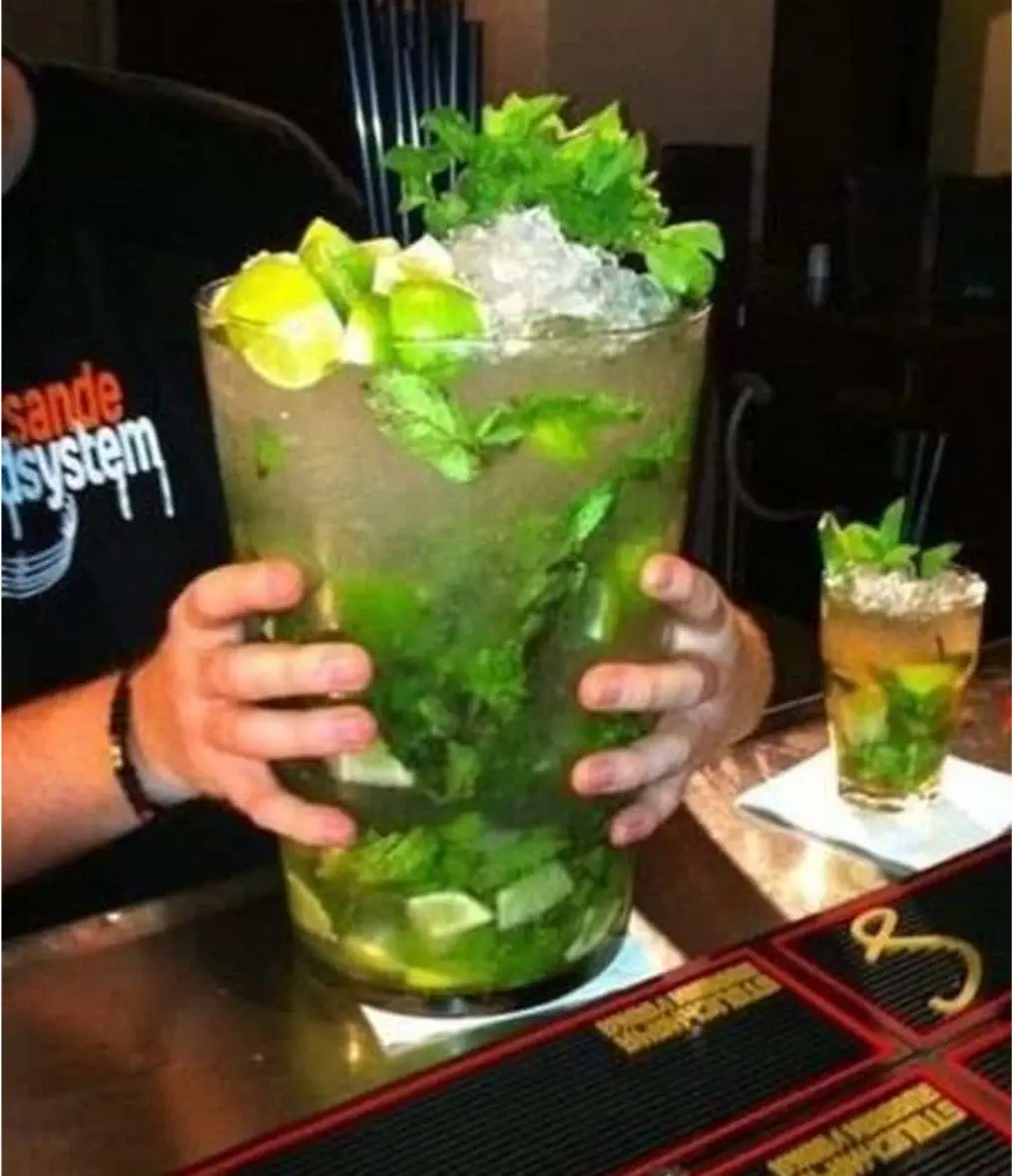16 Hilariously Massive Oddities That Defy Belief! 🐾🤯 21 Absolute Units of a mojito