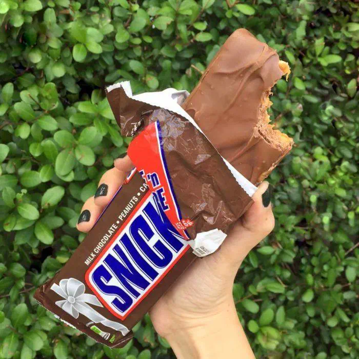 Unveiling 13 Massive Oddities That Will Amaze You! đ 27 Absolute Units of a Snickers BarâŠ