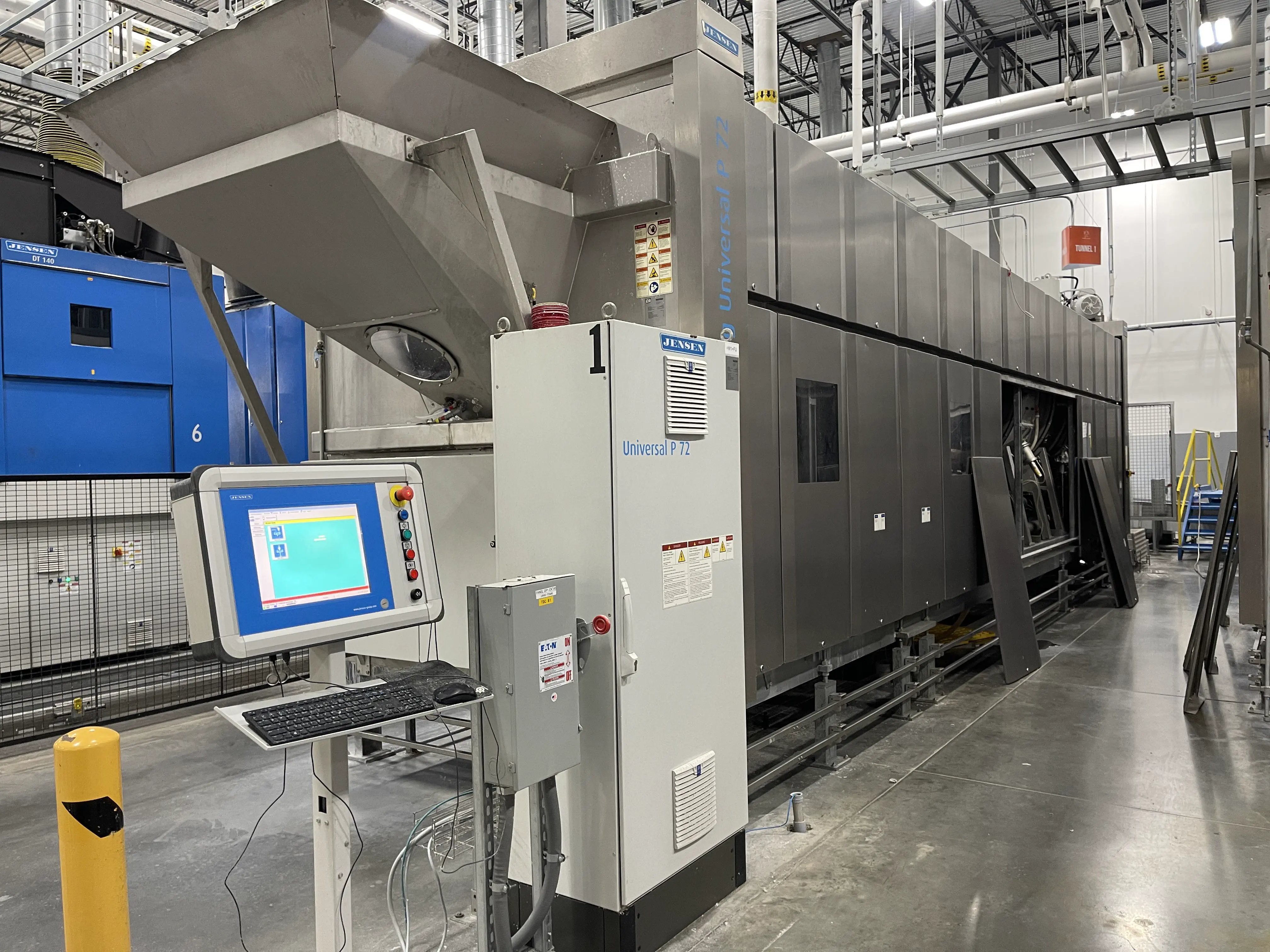 23 Outrageously Large Wonders You Must See! đđ 27 Absolute Units of a washing machine