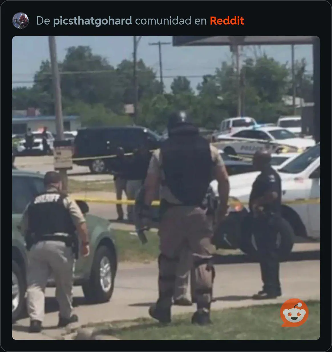 12 Epic Absolute Units That Will Challenge Your Perceptions! đ„ 27 Absolute Units of a police officer