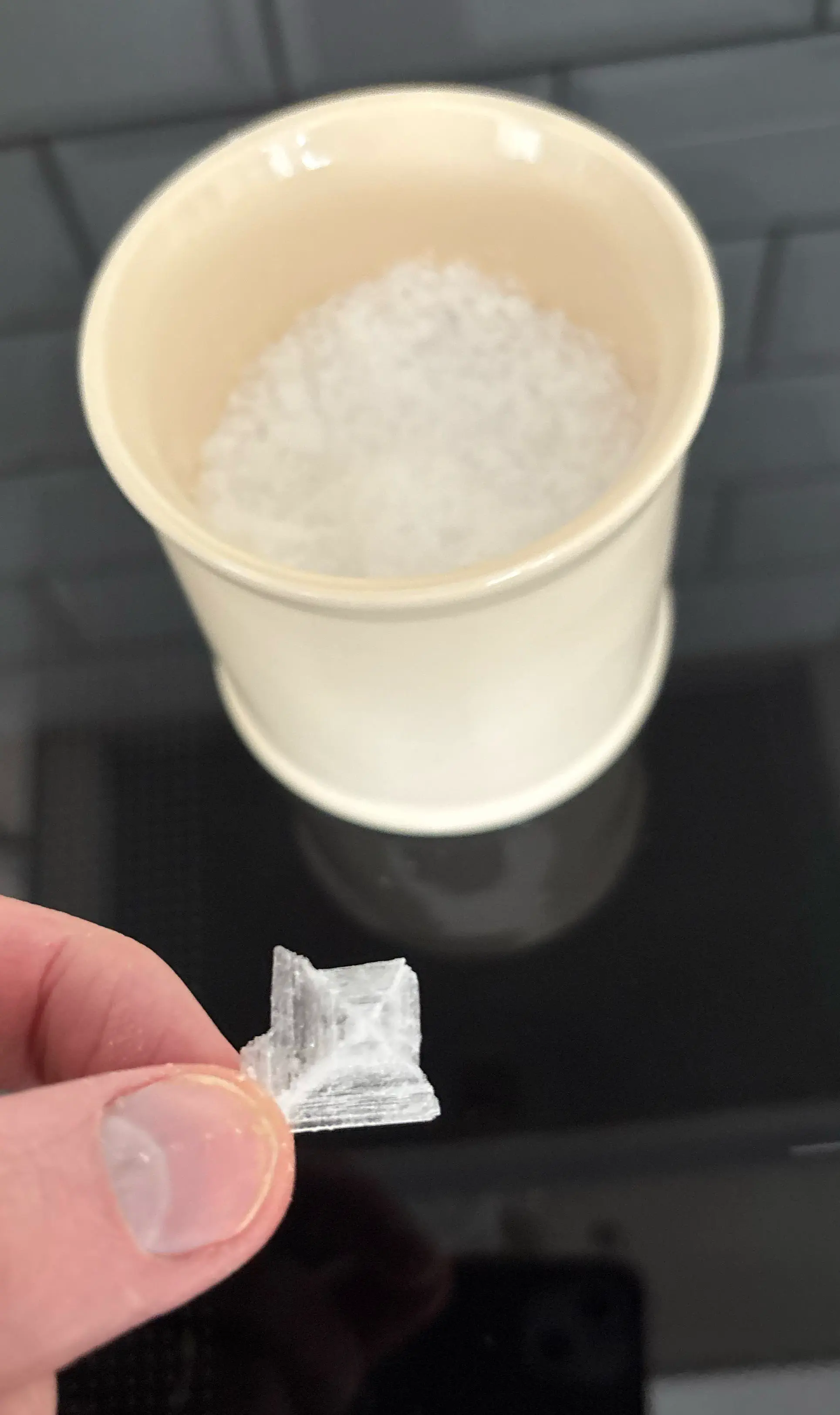 12 Unforgettable Oddities That Will Challenge Your Perception! đ€Ż 20 Absolute Units of a flake of sea salt