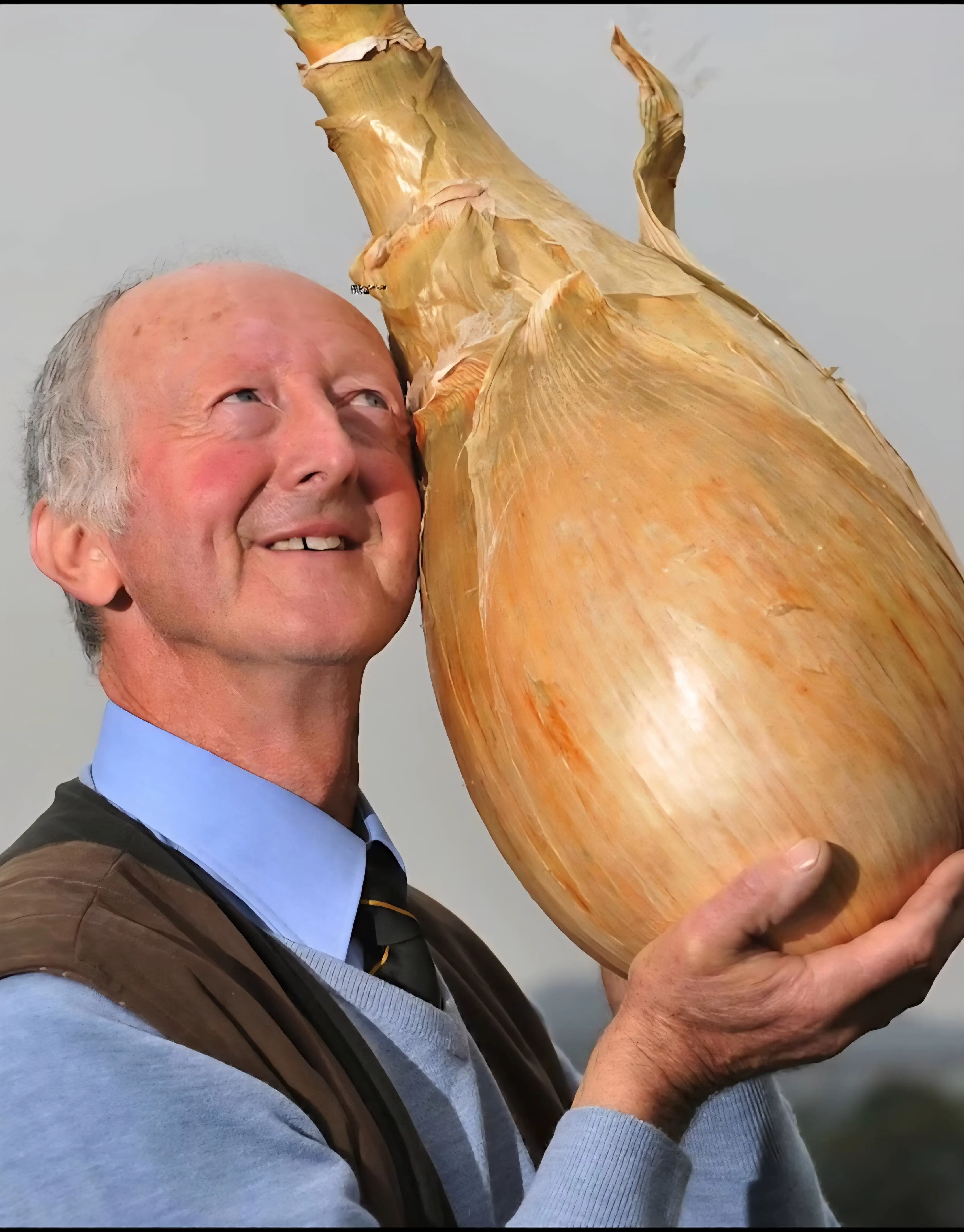 10 Incredible Oddities That Redefine 'Massive'! đđ„ 12 Absolute Units of an onion