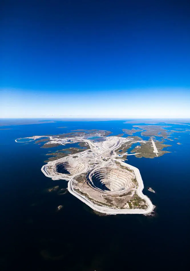 12 Remarkable Absolute Units That Will Leave You Awestruck! đ 14 absolute units of an open pit diamond mine