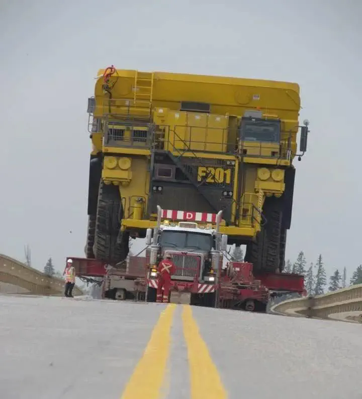 Are You Ready to Discover 12 Unbelievable Units? đ 13 Absolute Units Absolute unit of a truck carrying another absolute unit of a truck
