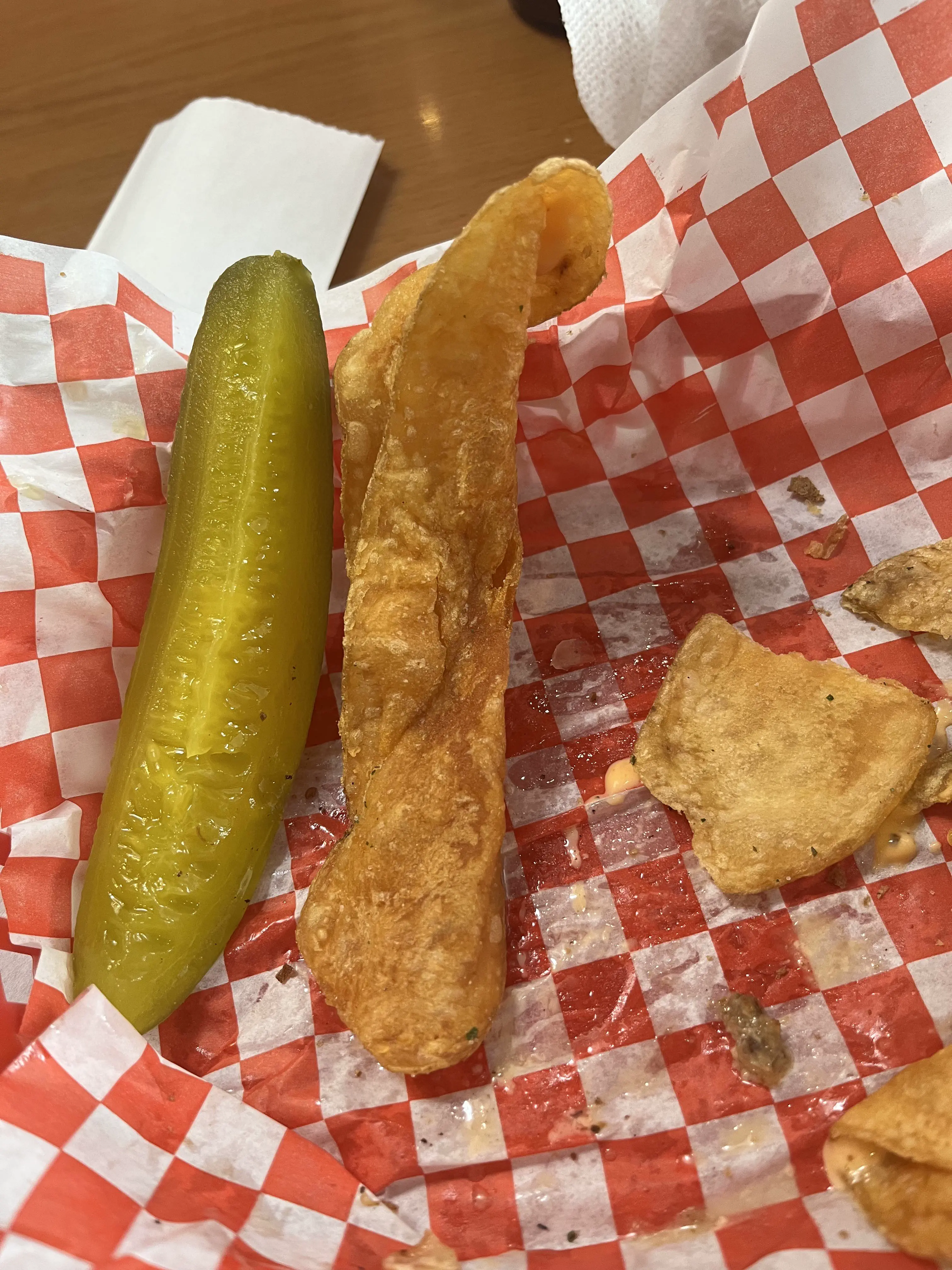 16 Jaw-Dropping Oddities That Defy Size Expectations! đ€Żđ 27 Absolute Units of a potato chip