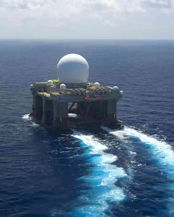 9 Unbelievably Large Oddities That Will Leave You Awestruck! đ 15 Absolute Units of a radar station