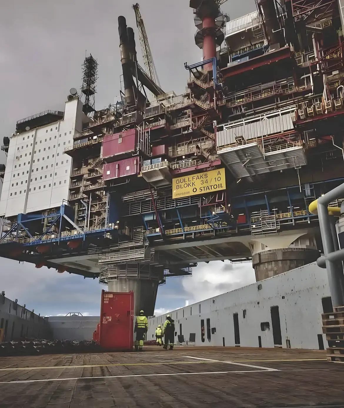 12 Astonishing Units That Will Redefine Your Perspective! đ 19 Absolute Units of oil rig