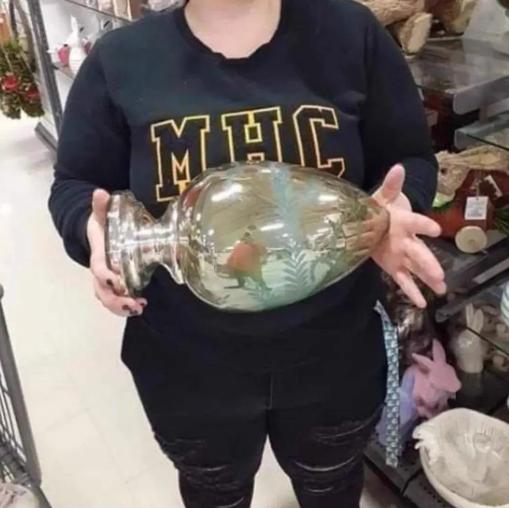 8 Absolute Units That Made Us Question Reality 🫣 14 Absurdly large poop stopper that defies normal proportions