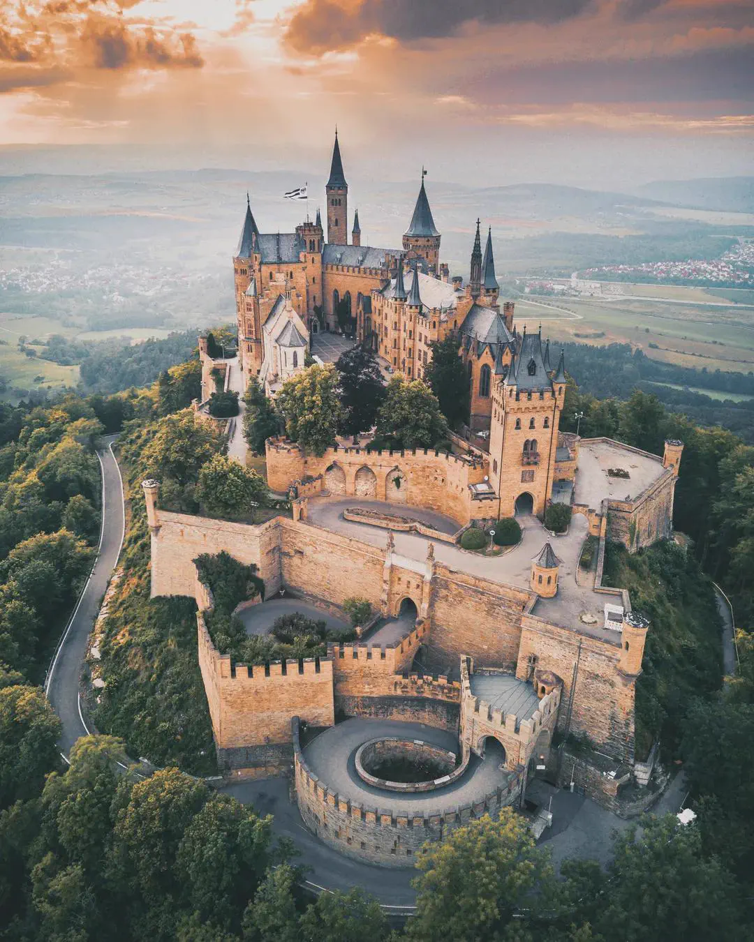 14 Absolute Units That Broke Every Known Scale 🫣 17 Massive castle that is an absolute unit